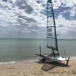 Skeeta 8.5 Foil -Bateau Fournitures Boutique skeeta foil 85 4